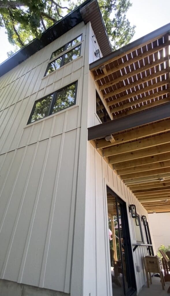 Doctor house siding view 1