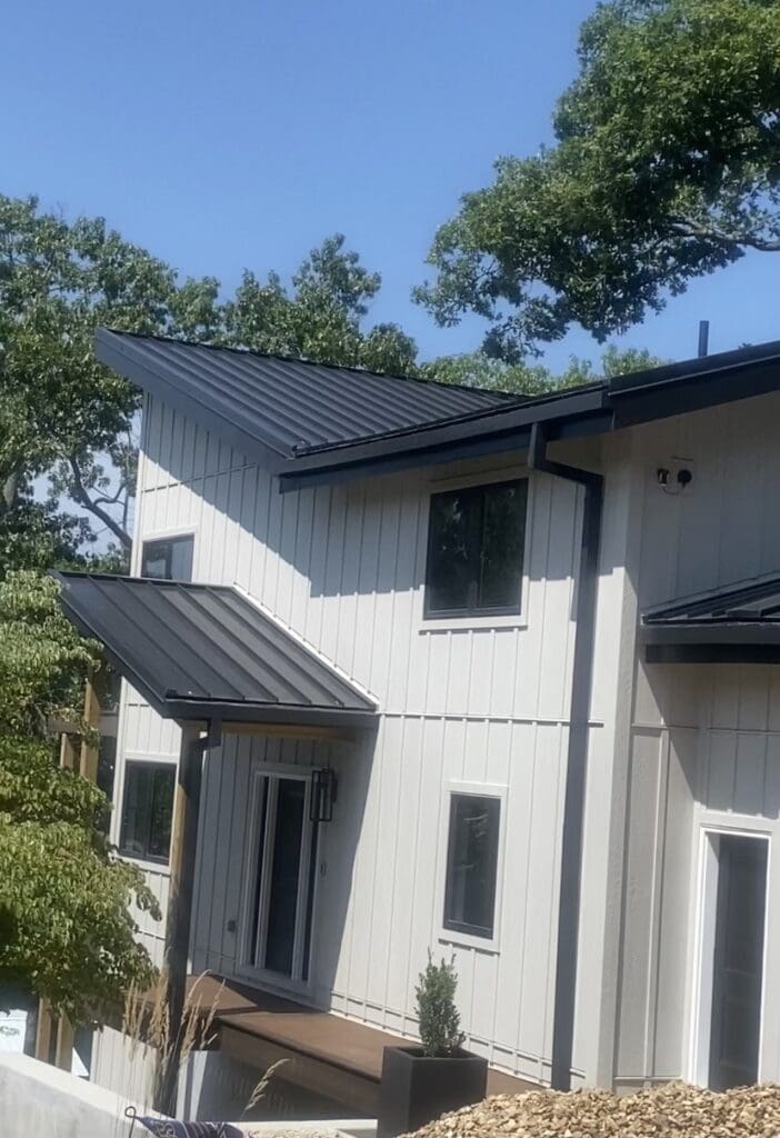 Doctor house siding view 5