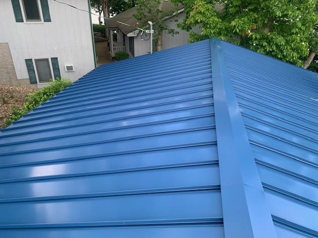 Hayword house roof view 4