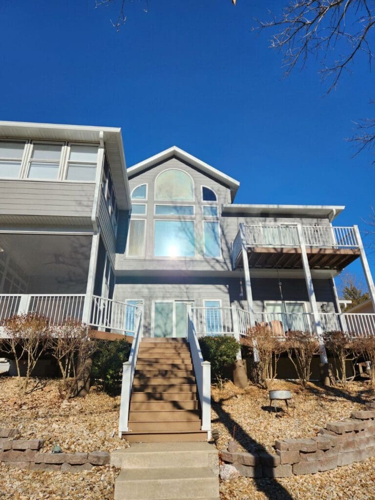 Leuwerke house siding view 1
